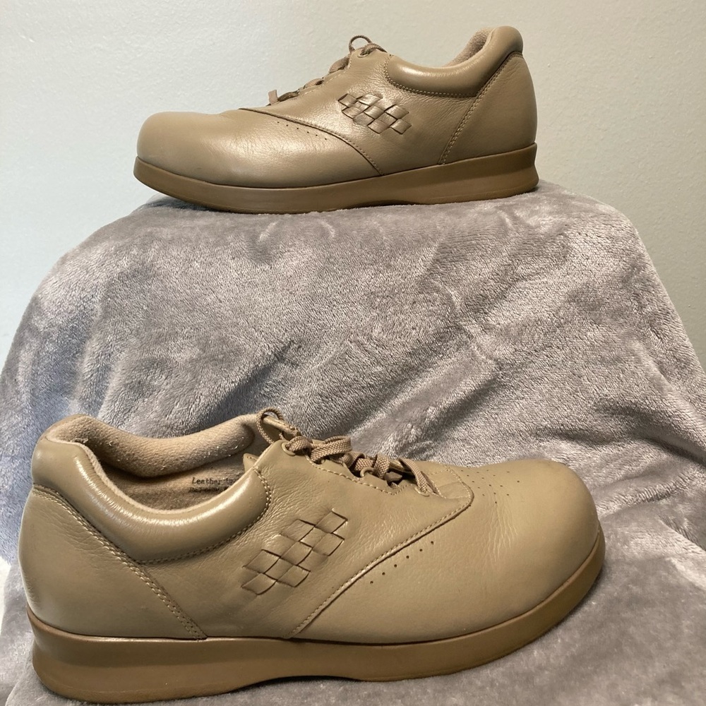 Drew Orthopedic Comfort Shoe 9W